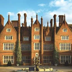 Singles Dinner Dance - Transferred to 13th November