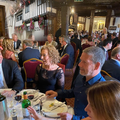 Sparkling Singles Dinner Dance